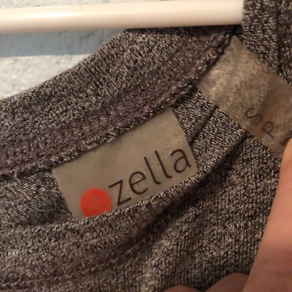 Zella long sleeve - Picture 6 of 7